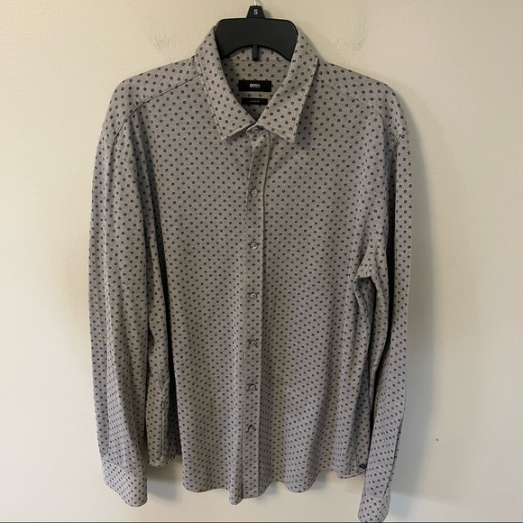 Hugo Boss Robbie Sharp Fit Button Down Shirt Men Sz XL EUC - Picture 2 of 14
